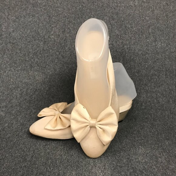 Victoria's Secret Vintage Westgate Satin Shoe Slipper Cream Bow 5/6 Gold Label - Picture 1 of 9